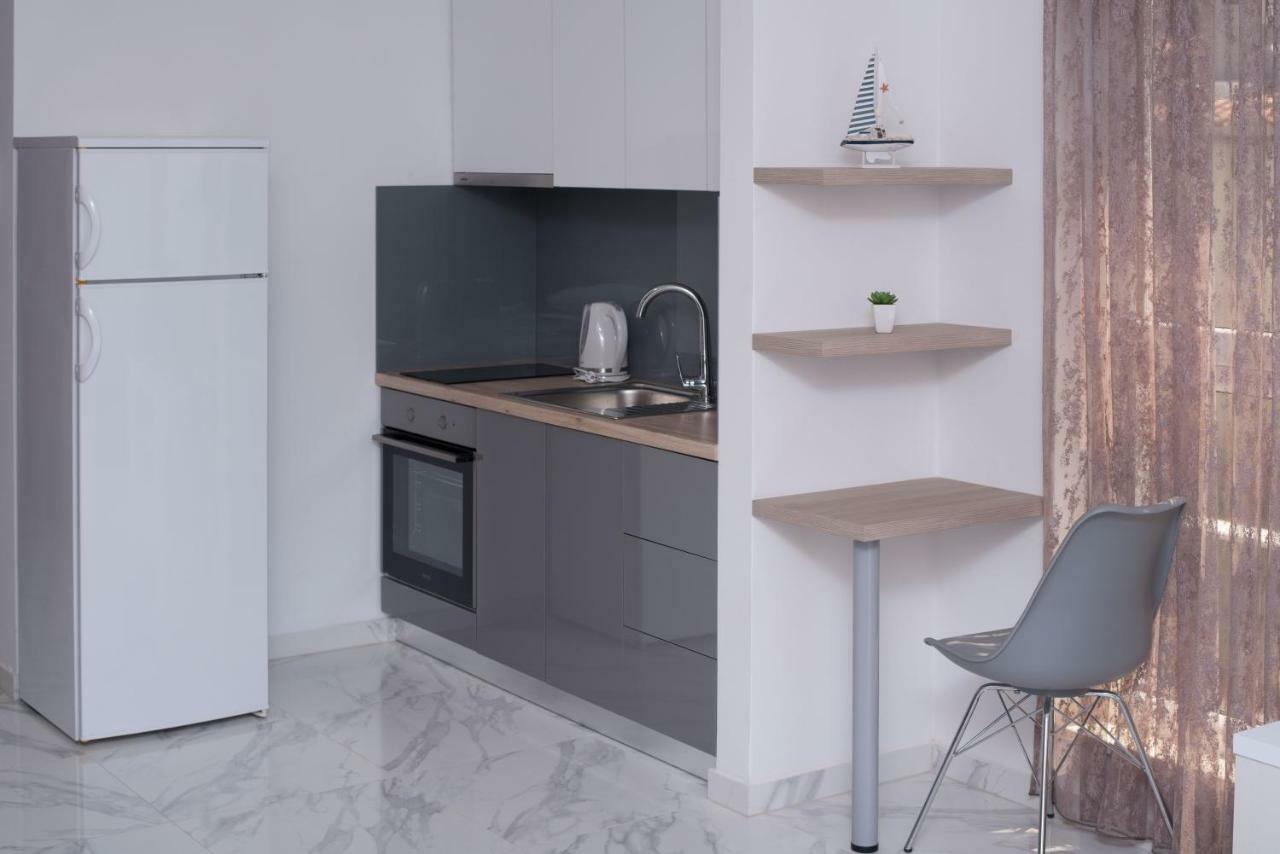 Apartments Adriatic Подстрана Екстериор снимка